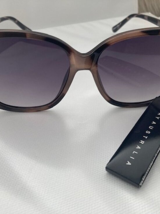 New Quay Sunglasses (Ever After) Cat-Eye main image 5